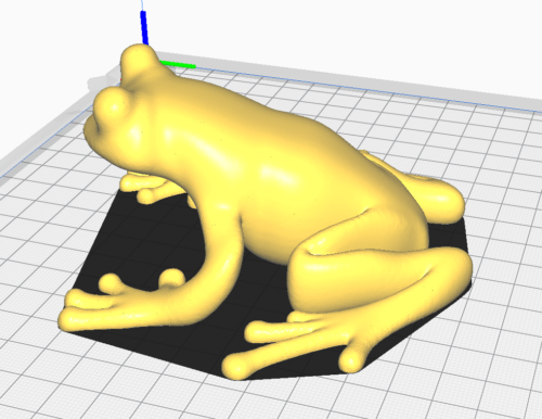 In this picture you see again a screenshot of Prusa Slicer, but now the two submodels have become one complete frog. What is surprising is that the frog is completely yellow now, so you don't see the colors that will apply to the two different submodels in the eventual 3D print.