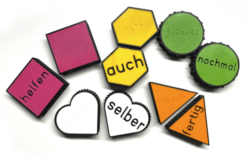 Vorder- und Rückseite der taktilen Fokuswörter